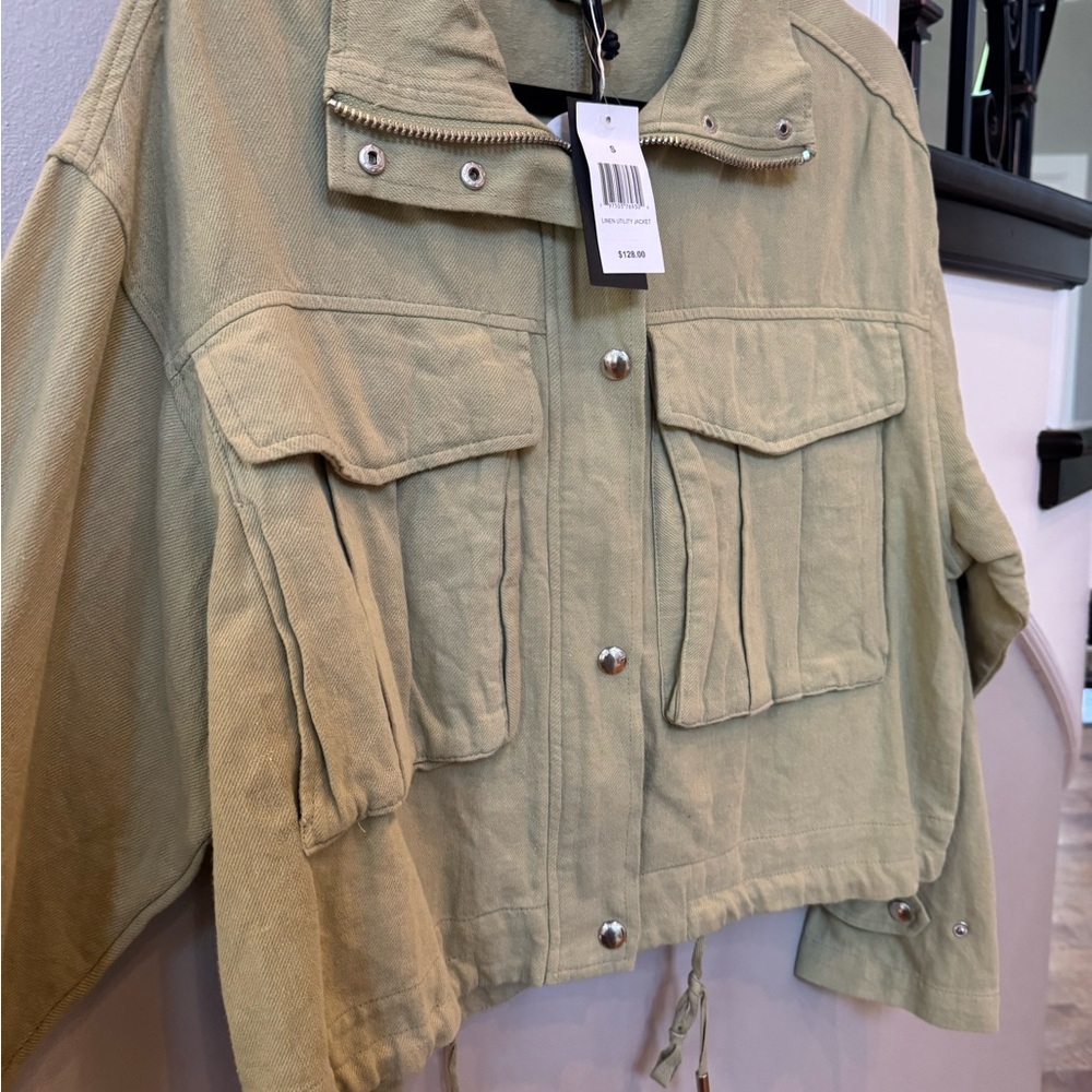 BLANK NYC Women's Green Jacket, Brand New! - Picture 4 of 4